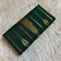 Gambar Bisa cod kain sarung tenun asli bugis sengkang lipa sabbe sutra termurah terbaru warna Hijau Gold Kombinasi Semi - Dijahit dari Elegant Sabbe undefined 4 Tokopedia