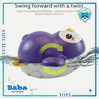 Gambar Mainan Mandi Bayi Anak Bath Toy Inersia Bentuk Penguin Berenang dari Baba Toys undefined 2 Tokopedia