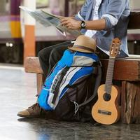 Gambar Yamaha GL1 Guitalele / Gitar lele - Black dari HLS Music Indonesia undefined 4 Tokopedia