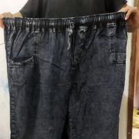 Gambar Celana Boyfriend Wanita Korean Jeans Super Jumbo 7/9 Pinggang Karet Big Size Baggy pant Panjang Standar - Ligth blue, BB 60-80kg dari grosir jeans jumbo undefined 3 Tokopedia