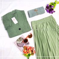Gambar Crop Cardi Set Cardigan + Rok Plisket by mahiahijab murah ootd paket hemat korean style Part 1 - 1 Set Mix Warna Lain, Allsize dari mahiahijab undefined 5 Tokopedia