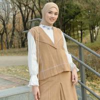 Gambar Lozy Hijab - Haffa Set (One Set Rok Vest Linen Setelan Wanita) Muslim Casual - Broken White dari Lozy Hijab undefined 5 Tokopedia