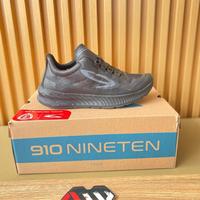 Gambar Sepatu lari/running 910 Geist Ekiden Hitam/Hitam dari DJS KENDARI undefined 1 Tokopedia