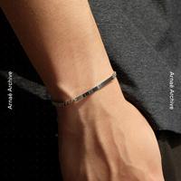 Gambar Arnaé Archive — Zion Band Bracelet — Gelang Unisex Premium 316L Stainless Steel Couple Anti Karat - SMALL - 16CM dari Arnae Archive undefined 4 Tokopedia
