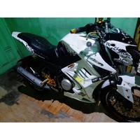 Gambar Decal Sticker Variasi Fullbody New Vixion Lighting 012- Dekal Stiker Vixion NVL Desain Bercak GPC - PINK B dari Azril sticker undefined 2 Tokopedia