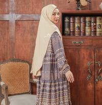 Gambar Jasmine | Hijab Kerudung Instant Jilbab Khimar - Seroja Khimar Jasmine - 01 Grape Shake, XL dari Lidiahadiwinoto.id undefined 4 Tokopedia