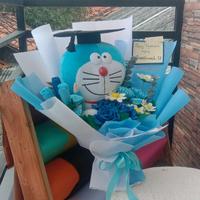 Gambar BUKET BUNGA FLANEL DENGAN BONEKA DORAEMON - -, - dari AZKAYRA BUKET undefined 2 Tokopedia
