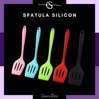 Gambar Spatula Sutil Silikon Tahan Panas Ukuran 30,5 Cm / Spatula Silicone Anti Lengket Food Grade / Spatula penggoreng anti panas / Teflon Penggorengan Masak Silikon Tahan Panas Tidak Meleleh Water Proof / Sutil Sudip Silicone / Pembalik Makanan Silikon - HIJAU dari GIRURUSTORE undefined 1 Tokopedia