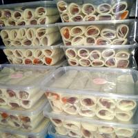 Gambar Kulit Totilla premium viral manis gurih 20cm  Food Makanan Instan kentang frozen Ayam Daging Kebab Kuning dari KEBAB SONGKIL undefined 2 Tokopedia