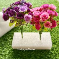 Gambar 50 pcs gabus foam busa elastis // bunga bunga // busa buket - paket 50pcs dari MIKHAYLA FLORIST undefined 5 Tokopedia