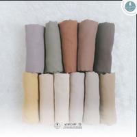 Gambar Bella Square Hijab Segiempat Bahan Polycotton warna coklat coksu hazelnut cream milo murah nyaman - Latte dari Winscarf.id undefined 3 Tokopedia