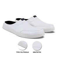Gambar Sandal Bustong Pria V 4078 Brand Varka Sepatu Sandal untuk Santai Jalan Jalan Trendi Berkualitas Warna Putih - 39 dari Sepatu Distro.Inc undefined 3 Tokopedia