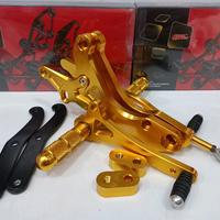 Gambar Footstep Underbone Motor Jupiter MX Old - Jupiter MX New - Mx King 150 Pnp 1Set Gold - Gold dari King Motor Kresek_NEW undefined 4 Tokopedia