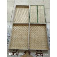 Gambar tampah bambu/tampah tumpeng/nampan bambu/tempat tumpeng/tampah persegi panjang/ 35 x 50 x 5 cm Brkh134 Kayu Kotak Kitchenware dari pusat anyaman nusantara undefined 4 Tokopedia