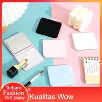 Gambar Cermin Lipat Mini Polos 2 Sisi Cermin Mini Portable Traveling Kaca Cermin Lipat Makeup Terbaru - Cermin Lipat dari End Gallery Store undefined 1 Tokopedia