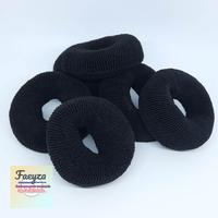 Gambar 6 pcs ikat rambut dounut besar jumbo hitam 7cm - As picture show dari Faeyza Grosir Acc Jakarta undefined 1 Tokopedia