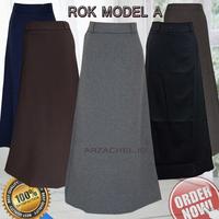 Gambar Rok A Line Panjang Polos Formal Kerja Kantor / Rok Kerja Panjang Hitam A Bahan Formal Kantor / Rok A Line Skirt Pelatihan Ospek Perawat Maba Mahasiswa - Hitam, S dari Lireeyy.id undefined 1 Tokopedia