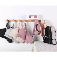Gambar 255 Bra Sport BH Wanita 1 Set Bra Model Seamless Renda Kupu-Kupu dan Celana Dalam Terbaru Fashion BH+CD Wanita Setelan Motif - Cream dari Trendymall undefined 4 Tokopedia