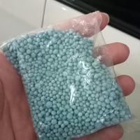 Gambar Pupuk NPK kemasan kecil, 16 16 16, seimbang, biru, pupuk repack dari Asean Mt64 Bandung undefined 3 Tokopedia