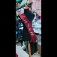 Gambar SELEMPANG WISUDA KILAT 1 HARI ( POLOS ) dari Room Printing_NEW undefined 1 Tokopedia