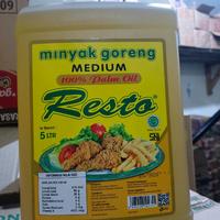 Gambar Minyak Goreng Merk Resto Ukuran 5Liter Kualitas Super dari EMPANG MUTIARA undefined 1 Tokopedia