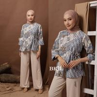 Gambar BAJU BATIK WANITA MODERN LARASATI M L XL XXL - BLUS LARASATI MERAH, M dari RZQ.ID.STORE undefined 3 Tokopedia
