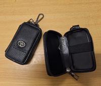 Gambar DOMPET KUNCI RESLETING Kulit Mobil Dan Sepeda Motor Logo Honda Toyota Warna Hitam Wallet Gantungan Kunci Uang Model Terbaru Keren Awet Tempat Susun Surat STNK Bahan Kulit Sintetis Berkualitas Premium Key Distributor Cocok Untuk Avanza Yaris CRV Jazz - Honda, Hitam dari VG AUTO undefined 3 Tokopedia