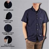 Gambar (TERMURAH) KEMEJA HEM PRIA POLOS LENGAN PENDEK KUALITAS PREMIUM BISA COD KECE BADAI Baju Distro - Hitam, M dari RAJA KEMEJA_NEW undefined 3 Tokopedia