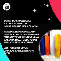 Gambar Cutting Stiker Live More Vespa Variasi Motor Piaggio Vespa Matic Lx Sprint Keren - Motorcycle - Kuning, 20x17 dari Cutting Stickerq undefined 3 Tokopedia