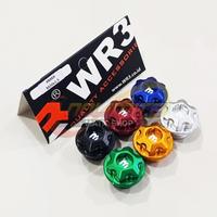 Gambar Tutup Baut Oli Mesin WR3 Oil Cap XMAX GSX Satria FU - Merah dari NoLimitz undefined 2 Tokopedia