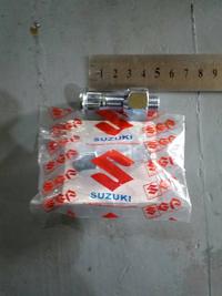 Gambar Baut Roda Panjang Jimny Katana dari mulia prima auto undefined 1 Tokopedia