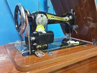 Gambar Mesin Jahit BUTTERFLY JA-1 Tradisional Full Set Meja Laci Kaki Enjot dari Mesin Jahit SJS undefined 5 Tokopedia