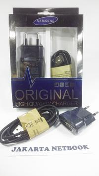 Gambar CHARGER CARGER BLACKBERRY ORIGINAN dari Merdeka Cell POK undefined 1 Tokopedia