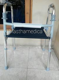 Gambar Walker + Dudukan Alat Latihan Jalan penderita pasien Stroke U Jemuran dari Mastha Medica Sby undefined 4 Tokopedia