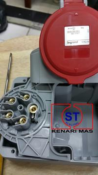 Gambar Legrand 555259 / Surface Mounting Legrand / 555259 / 5x32 / 3P+N+E 32A dari ST Electric Kenari Mas undefined 4 Tokopedia