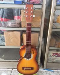 Gambar Gitar Sedang / Tanggung / Junior 6 Senar dari LUTHERAN221 undefined 2 Tokopedia