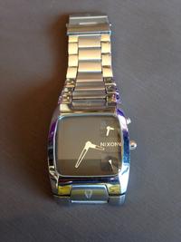 Gambar jam nixon bank original 100% dari savegildan undefined 2 Tokopedia