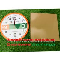 Gambar jam custom logo / jam dinding promosi - Putih dari PRODUSEN SOUVENIR MURAH undefined 4 Tokopedia