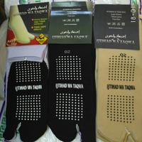 Gambar kaos kaki jempol anti slip pria dan wanita haji dan umroh II traveling dari Good Stoof undefined 1 Tokopedia