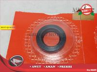 Gambar SEAL SIL GEAR DEPAN GL MAX GL PRO MEGAPRO TIGER ASLI AHM 030 dari Gedang Motor Sidoarjo undefined 1 Tokopedia