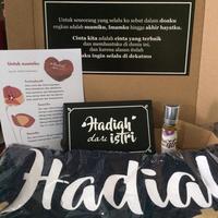 Gambar kado ultah untuk suami / paket kaos,box,parfum,ganci,kartu ucapan - Hitam, XXL dari khumaira mazaya undefined 1 Tokopedia