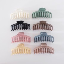 Logo Lily Metro Accessories