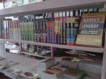Logo Toko Buku Wow