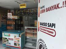Logo bakso 33 Makassar