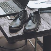 Logo Black Shoes ID