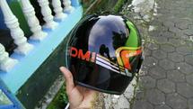 Logo Yusella Cap!
