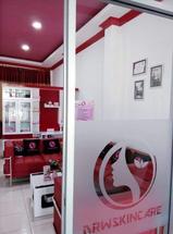 Logo consultan drw