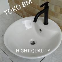 Logo toko BM