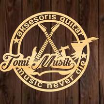Logo tomi musik