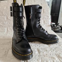 doc martens size 2
